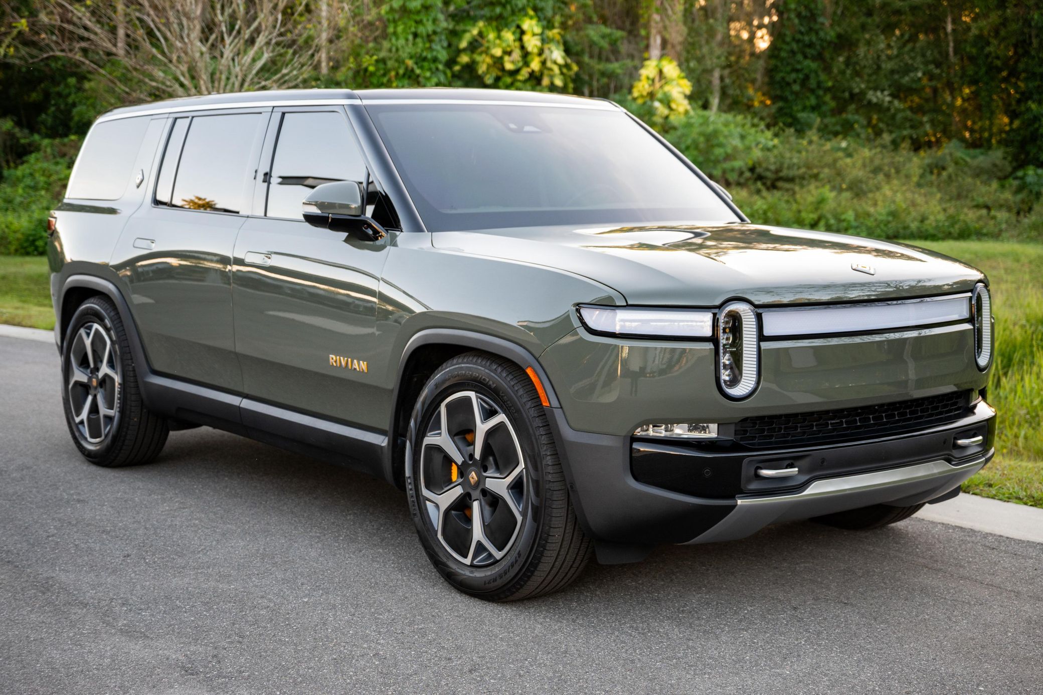 2023 Rivian R1S Launch Edition